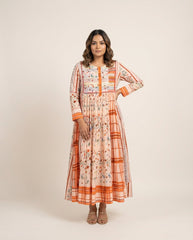 Kiara Dress- Peach