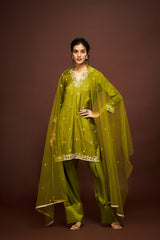 Viha Kurtha set with dupatta - Green