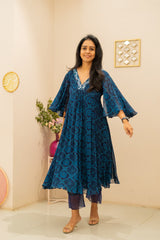 Dheri Green Two Piece Set