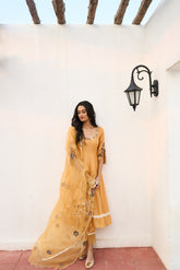 Theresee Kurta set - Cashew