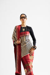 Faina saree with black blouse- Maroon