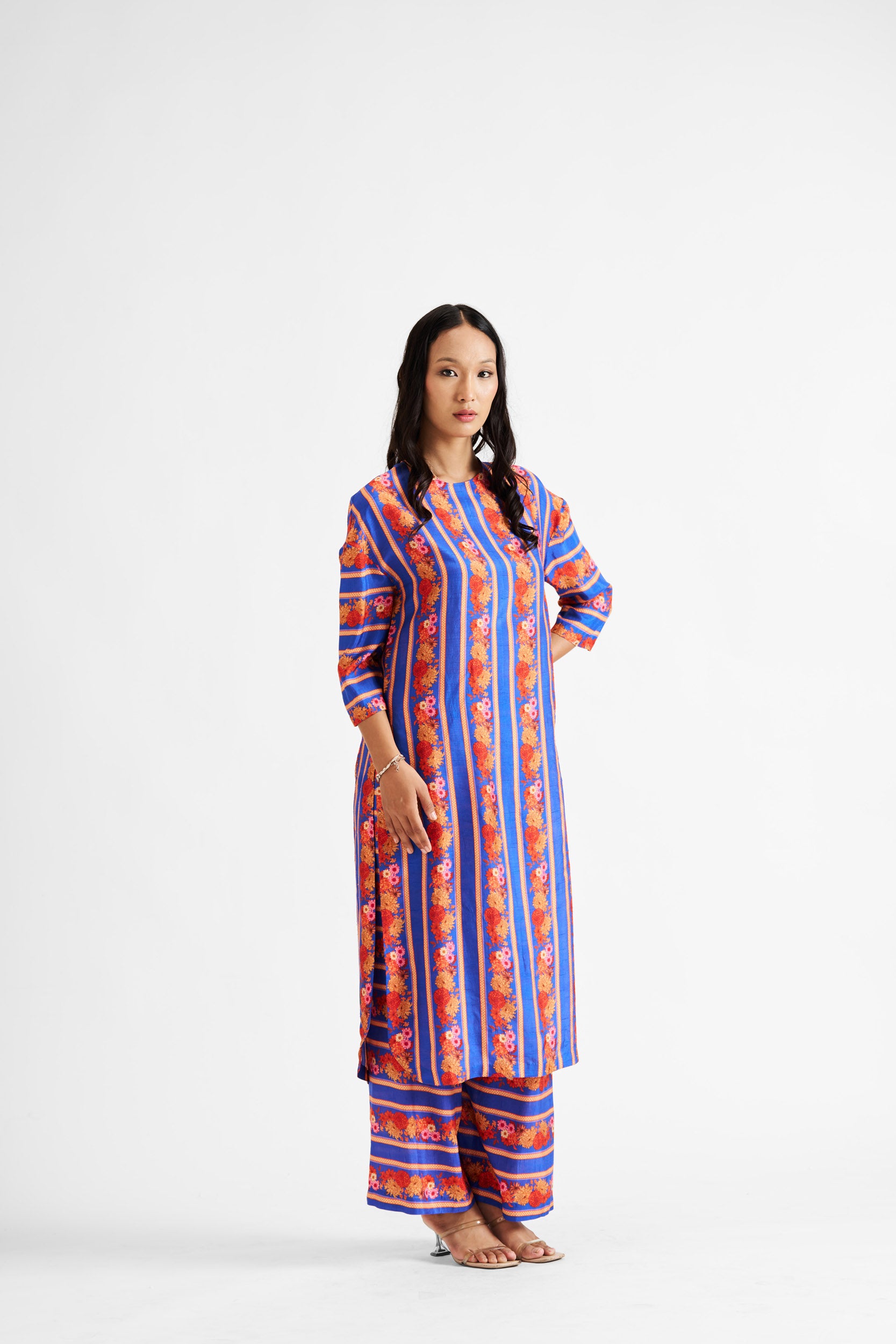 Lavanda -Blue Lines Kurta Set