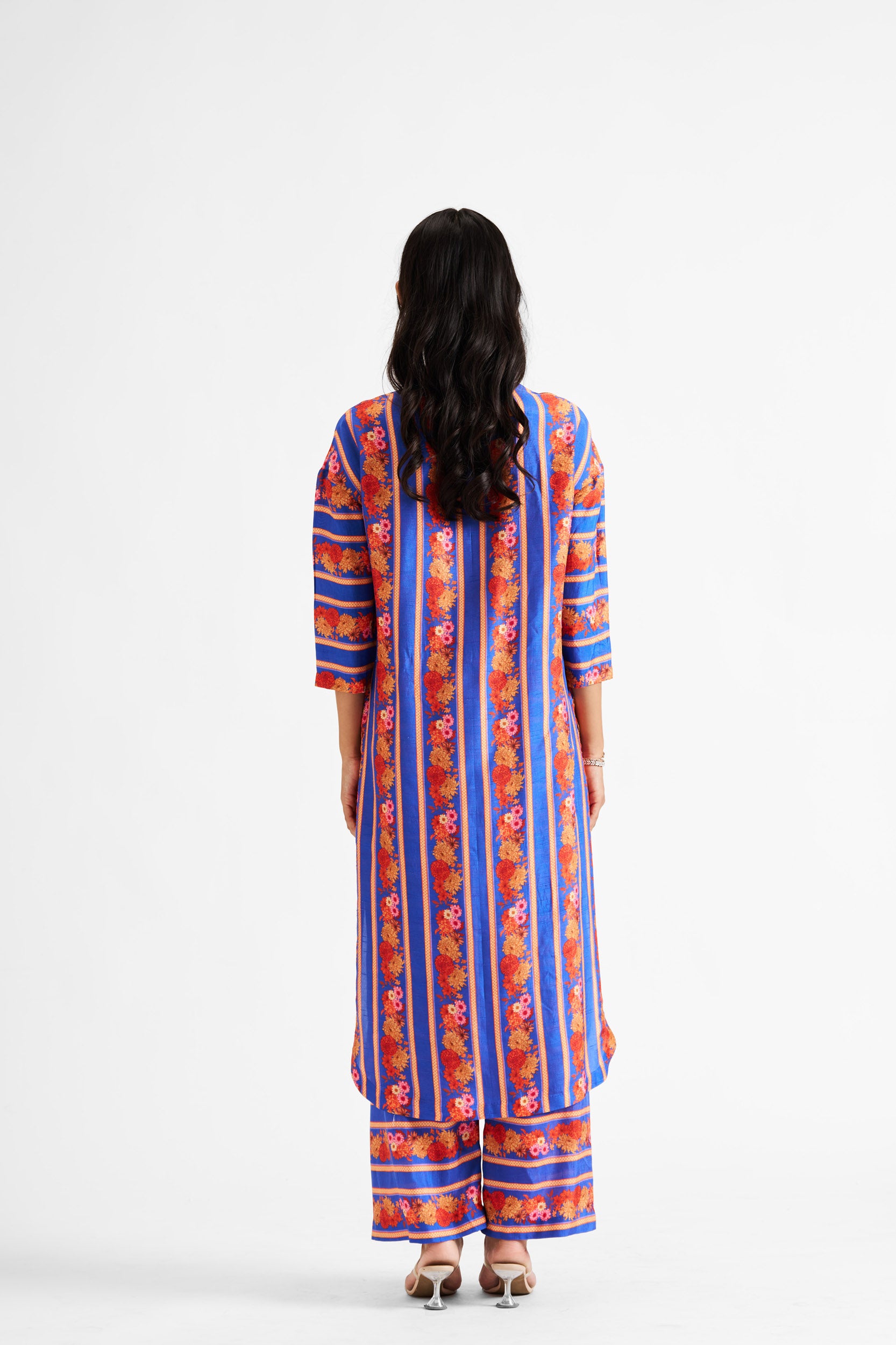 Lavanda -Blue Lines Kurta Set