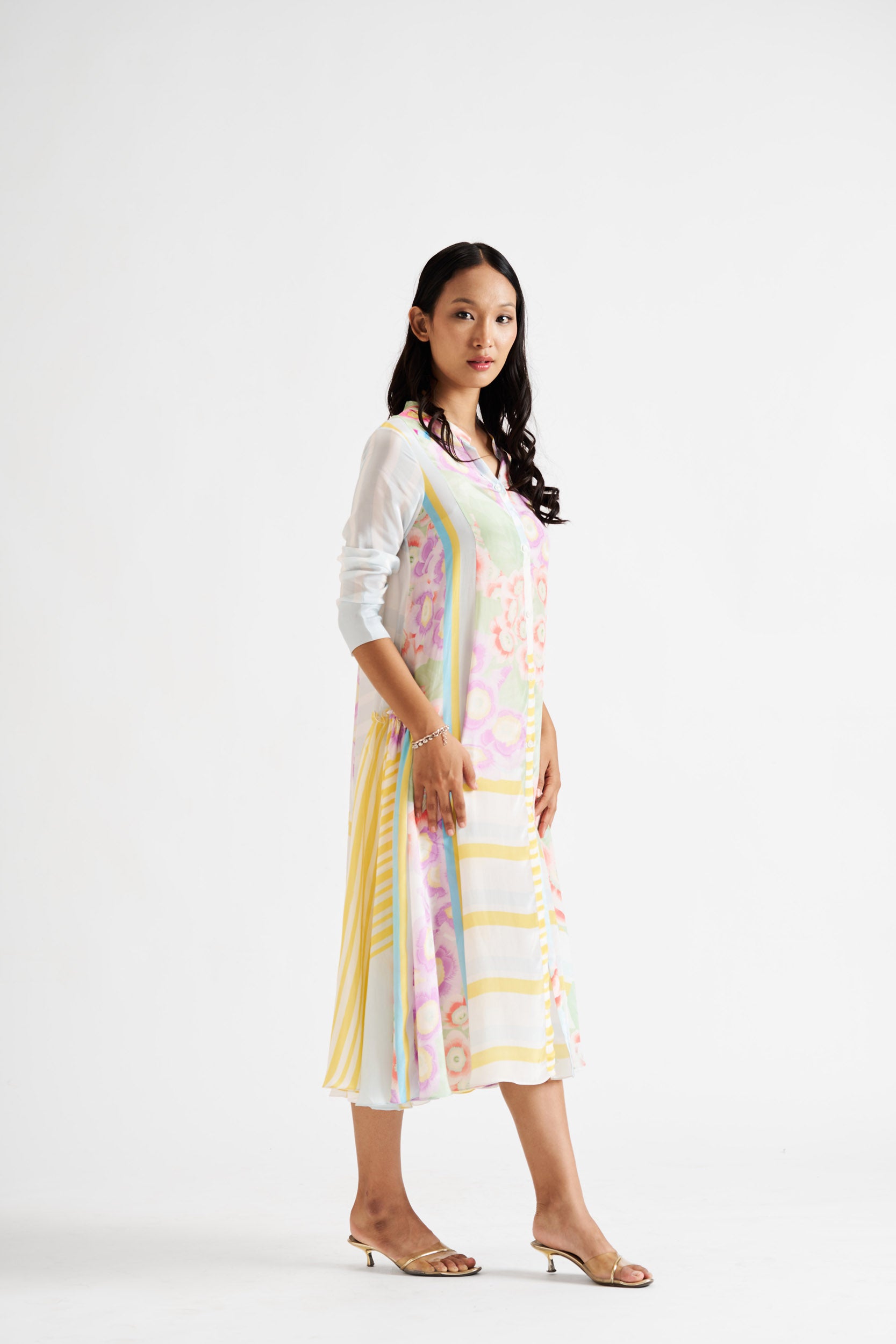 Jaime-Kurta with Side Ruffles & Pockets