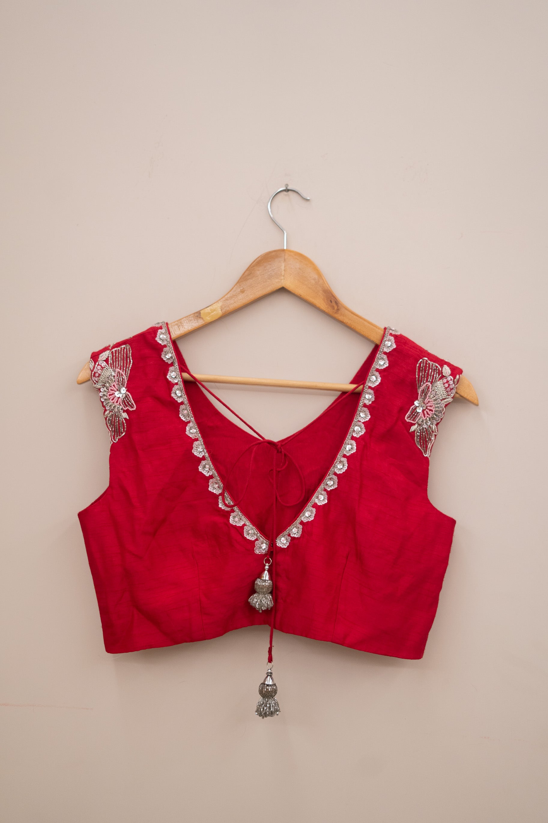 Display outfit - Red Rawsilk Embroidery Blouse