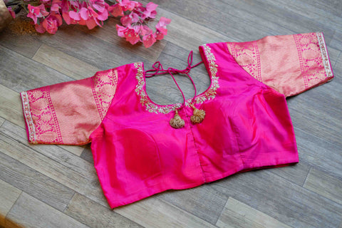 Pink embroidered blouse with patu zarri sleeves