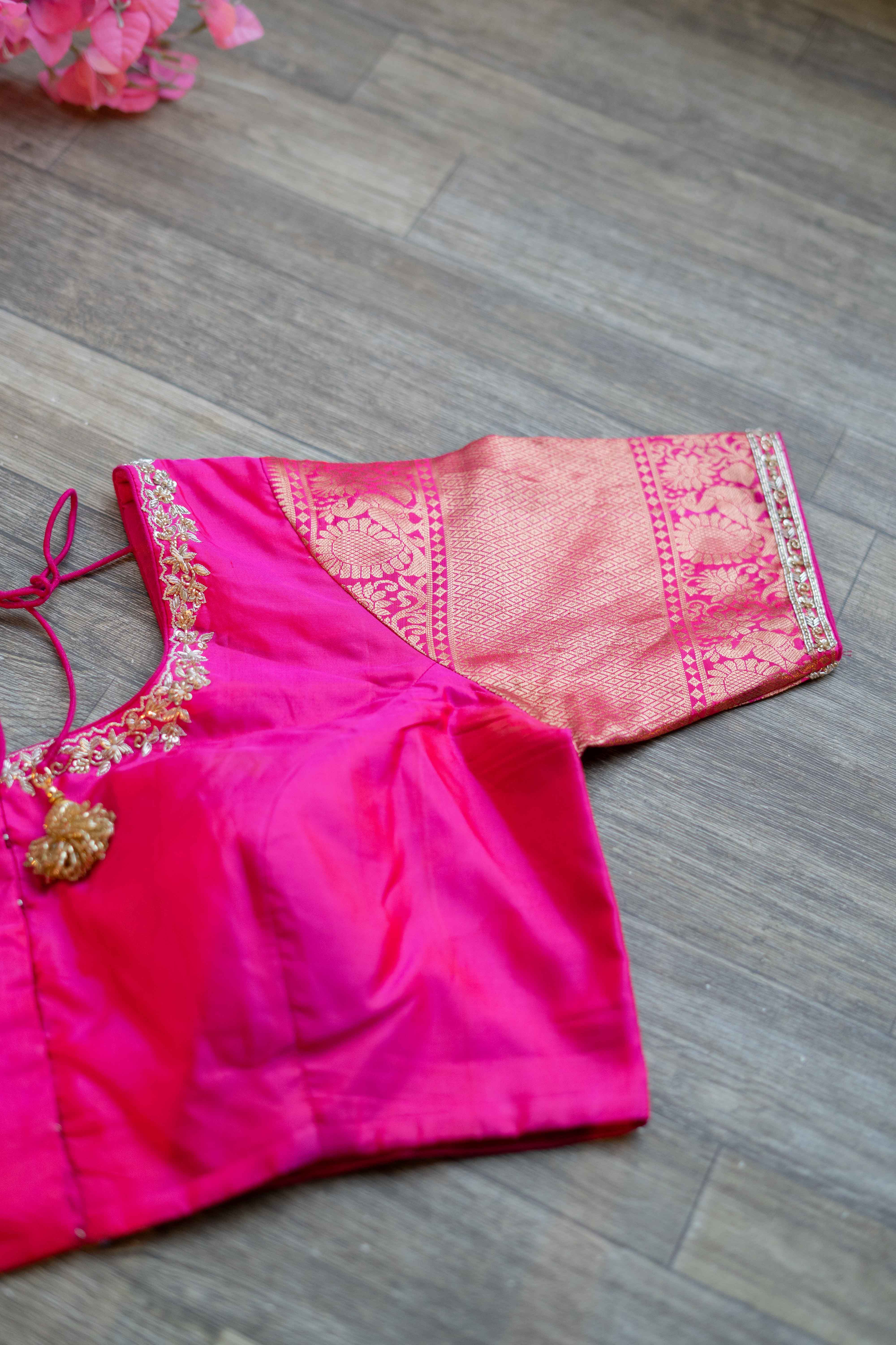 Pink embroidered blouse with patu zarri sleeves