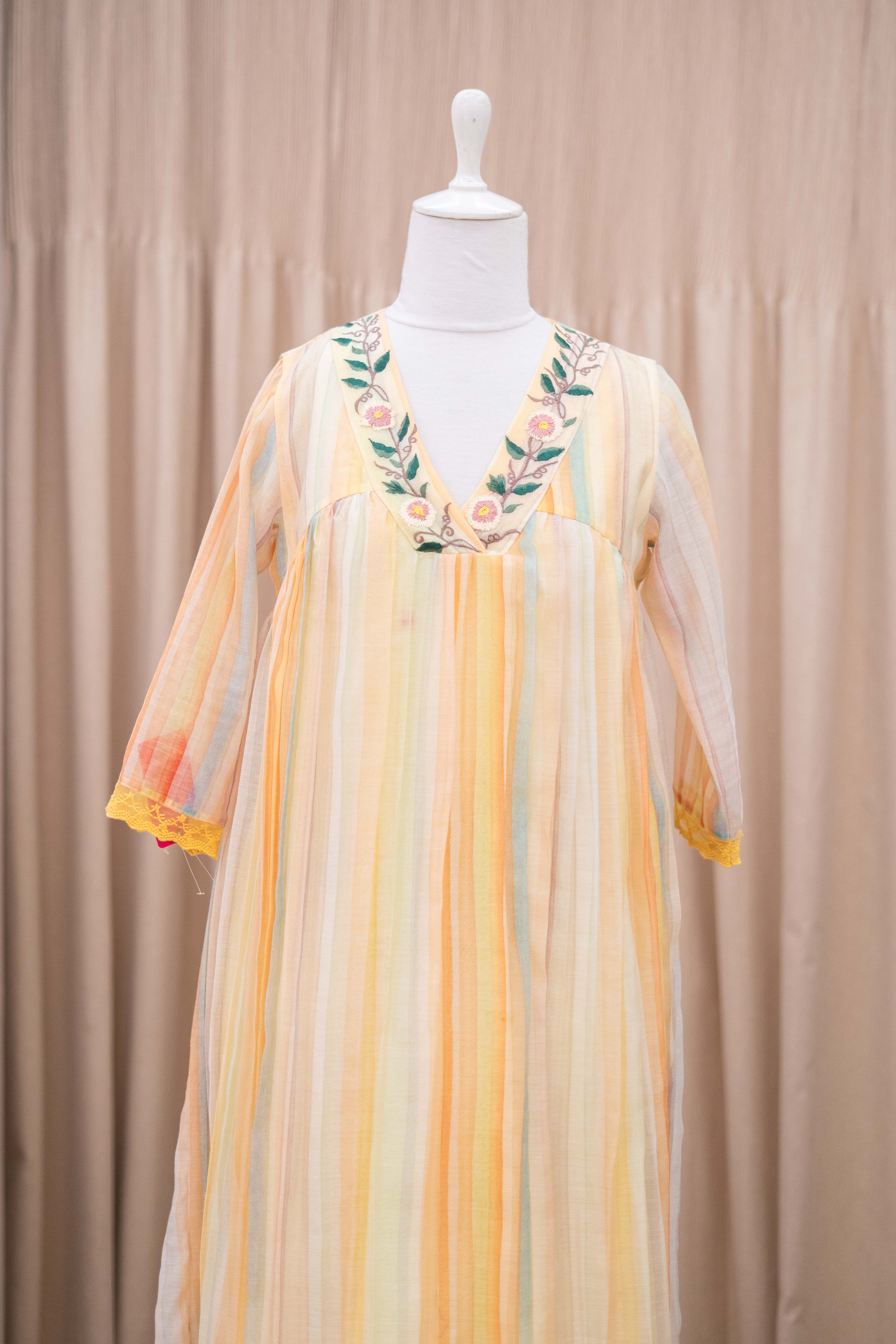 DS - yellow stripes dress set