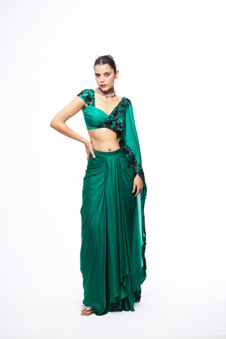 Shirly Skirt Set With Detachable Dupatta - Green