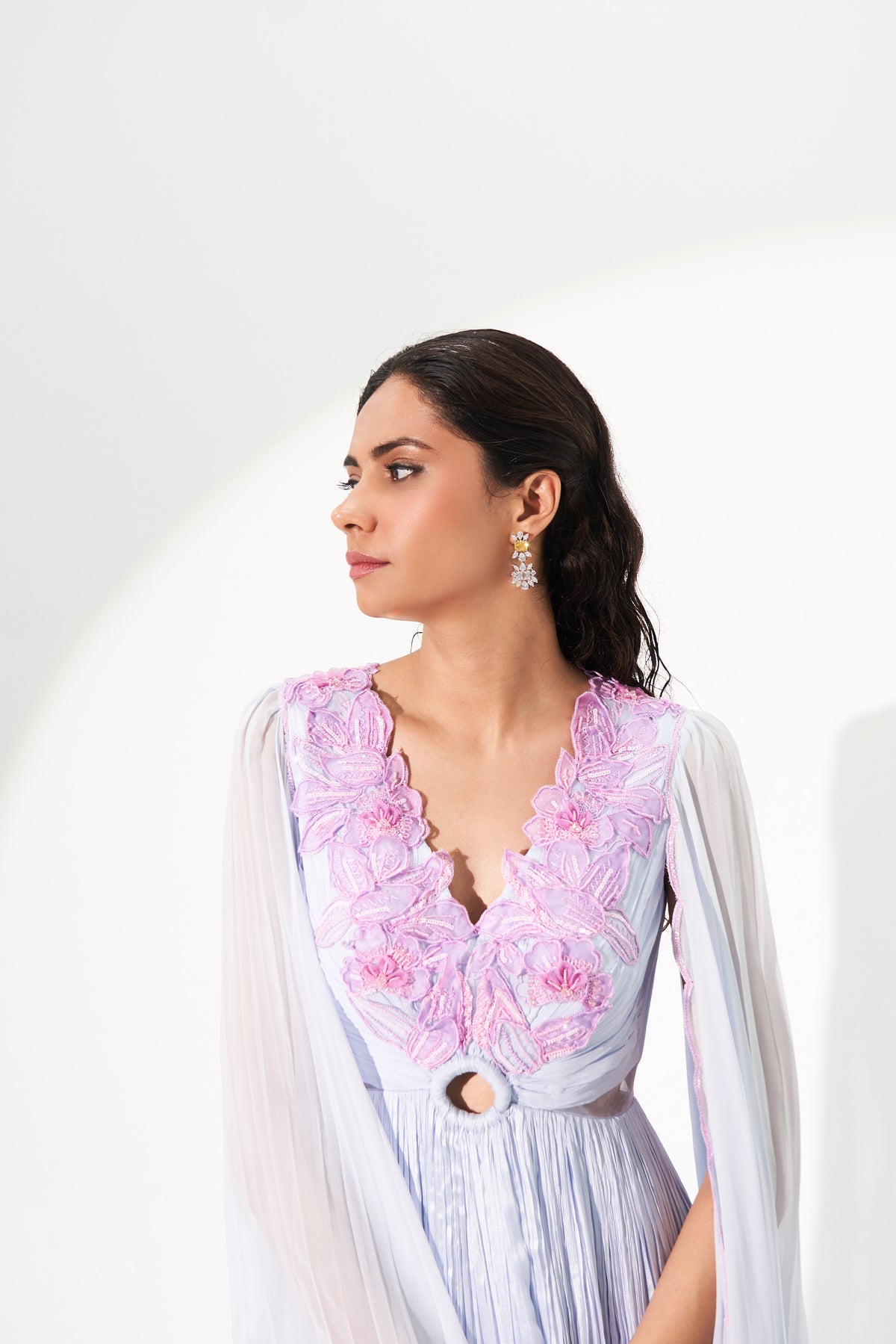 ISABELLA - PALE BLUE LIGHT – Issa Studio