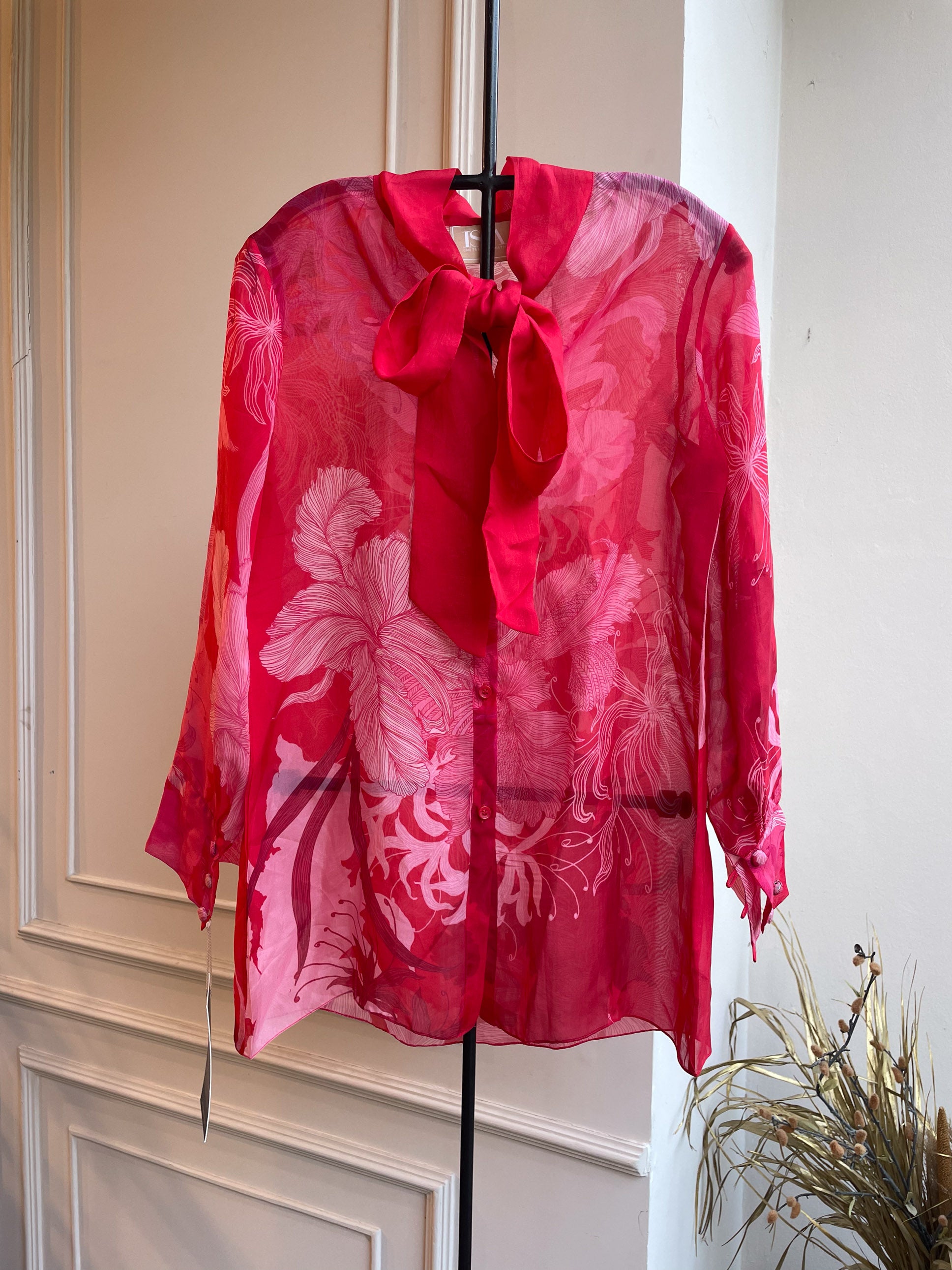 Laura-Red Floral Bow Top