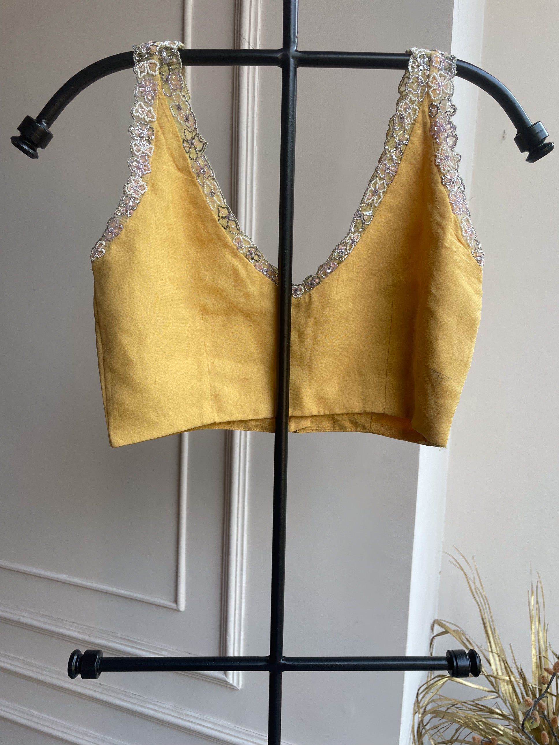 Meera sleeveless blouse - Yellow