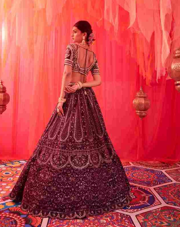 MULBERRY CHIKANAKRI LEHENGA